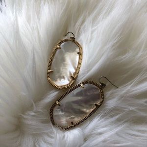 Kendra Scott Danielle Earrings in Ivory Pearl